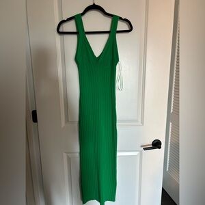 Olive & Oak Vibrant Green Midi Dress